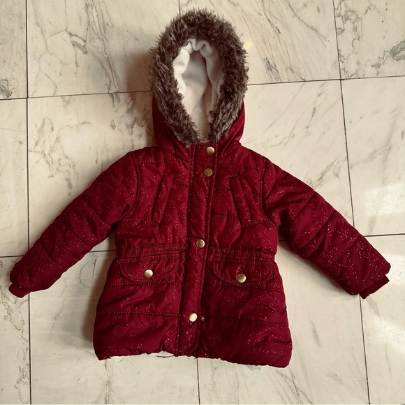 π3/$20π Carter's Red Puffer Jacket with Faux Fur Hood - Picture 1 of 10